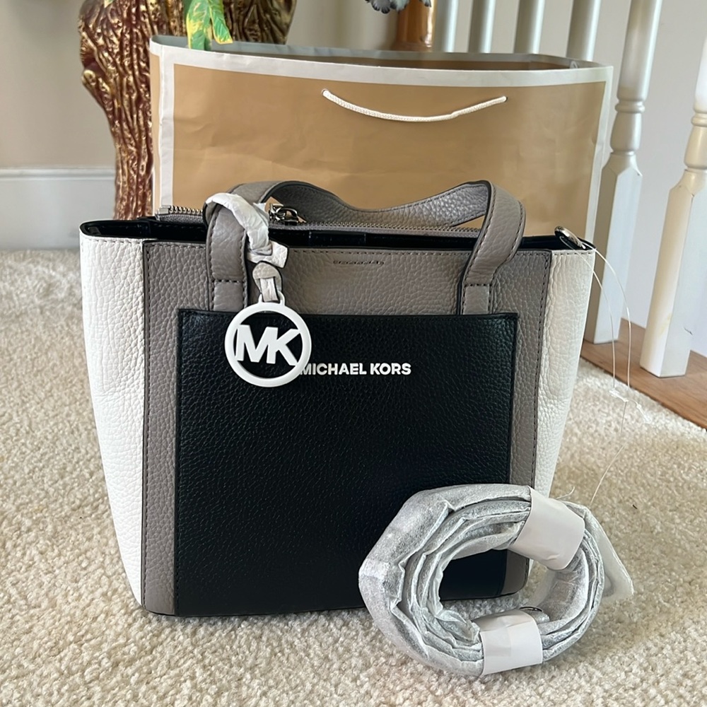 Michael Kors Black and White Crossbody Bag